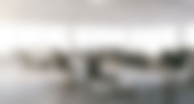 مكاتب فسيحة للإيجار في حي الرياض بالرباط — الرباط