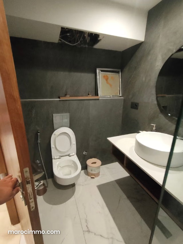 Rent this apartment in Les Princesses. 2 large rooms. Well furnished — 5