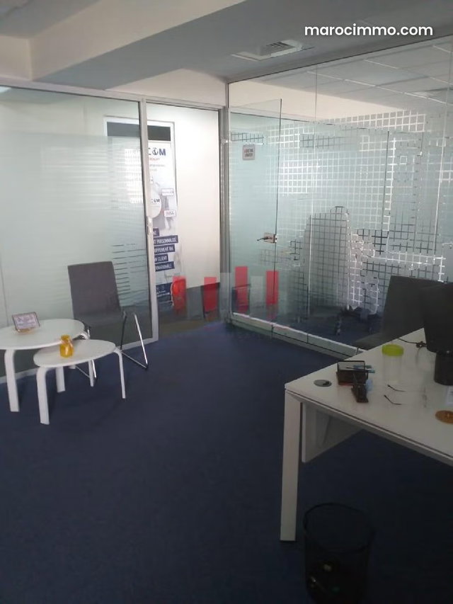 Professional Building for Lease in Socrate Quarter, Ideal for Call Center, Headquarters, Laboratory, etc. — 4