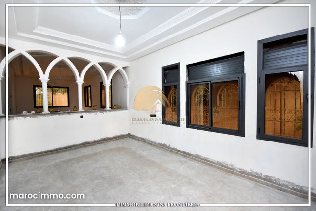 Villa vide à vendre à Targa, 375 m², Marrakech — 4