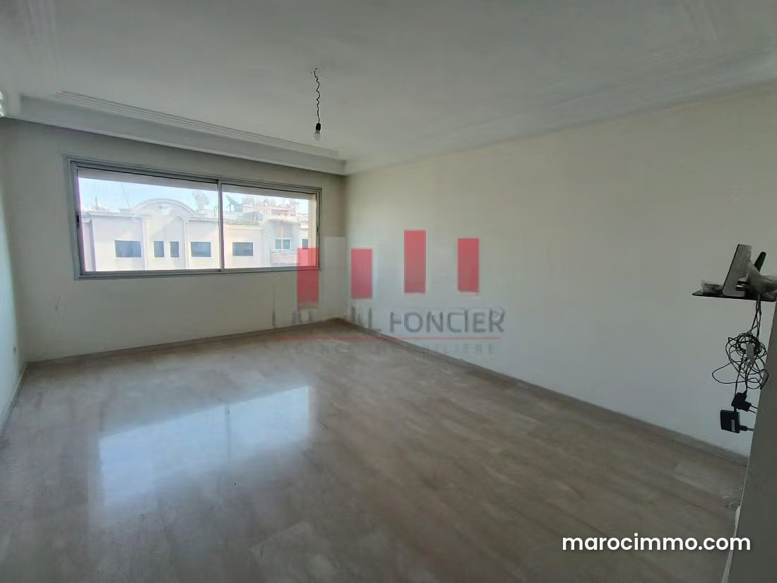 Bureau 103 m² à louer à Racine Casablanca adresse centrale — Casablanca