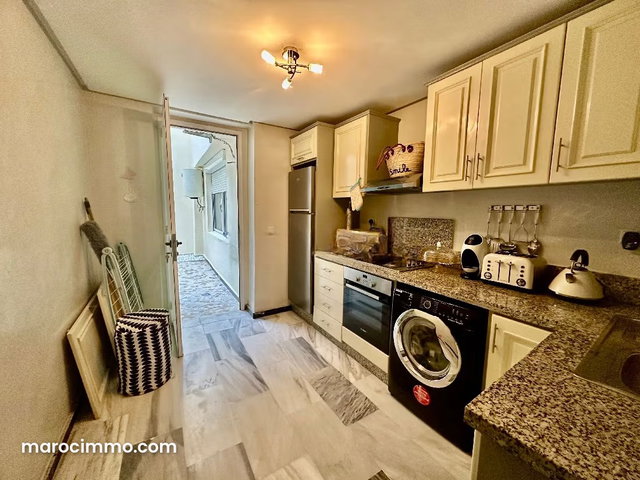 Beau duplex en location à Guéliz. Surface totale 198 m². Meublé — 3