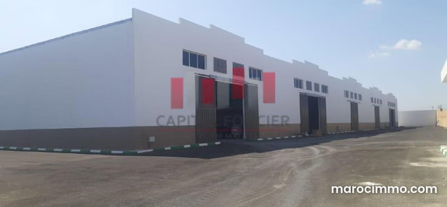 Usine industrielle neuve 6.000 m de surface atelier zone industrielle Tit Mellil a la location — 2