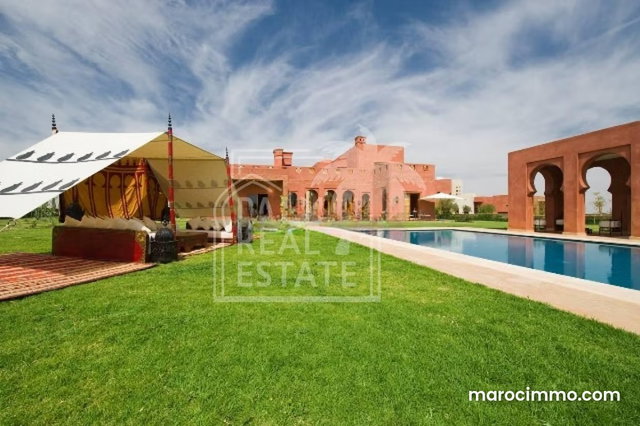 Breathtaking Villa for Sale 18 km from Lourika Road — 3