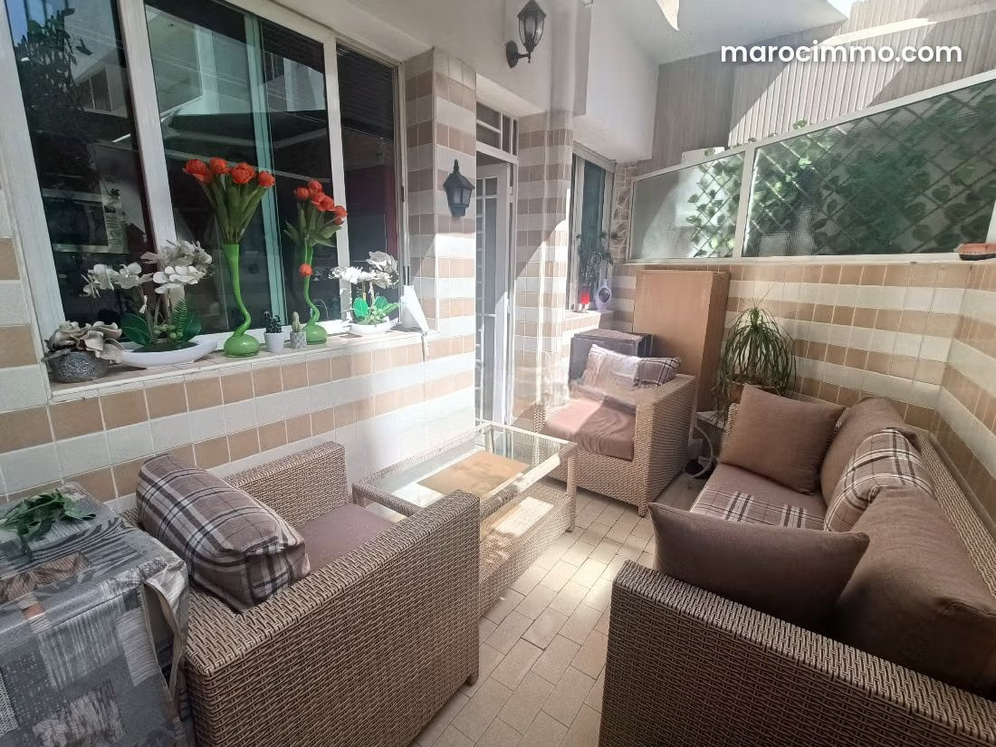 Two-Bedroom Apartment with Terrace, Maârif Extension, Casablanca — Casablanca