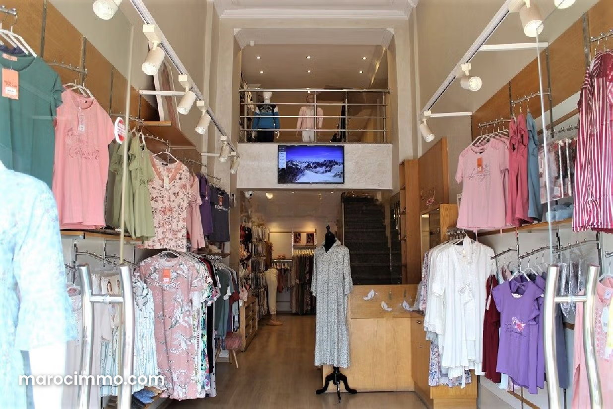 Local commercial 46 m², Semlalia, Marrakech, secteur passant — Marrakech