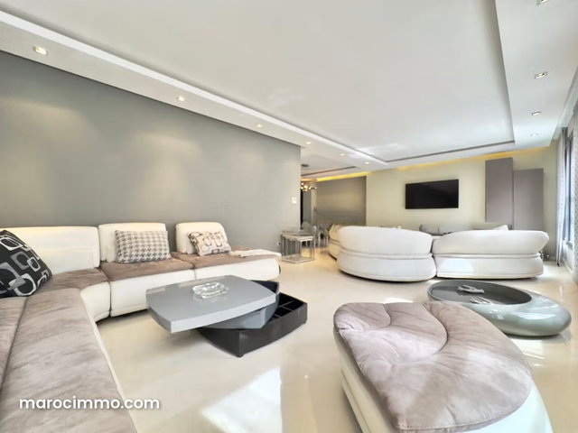Luxury 270 m2 Apartment Fully Furnished — 4