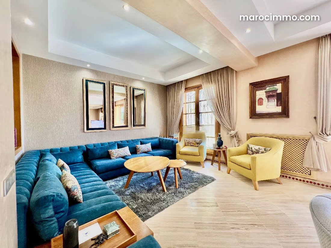 Villa 385 m², 4 chambres et 6 salles de bain, Sidi Maarouf, Casablanca — Casablanca