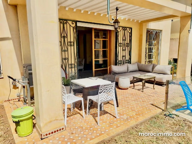 Villa à Vendre de 385.0 m² à Casablanca, Sidi Maarouf — 3