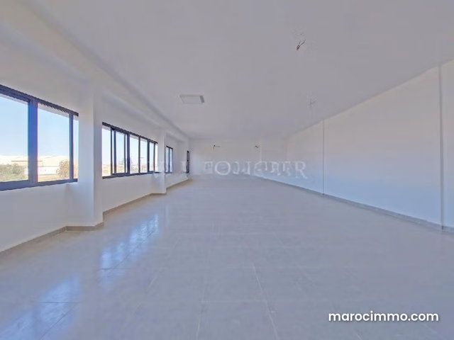 Location local industriel 765m2 ZI Bouskoura, Casablanca — 4