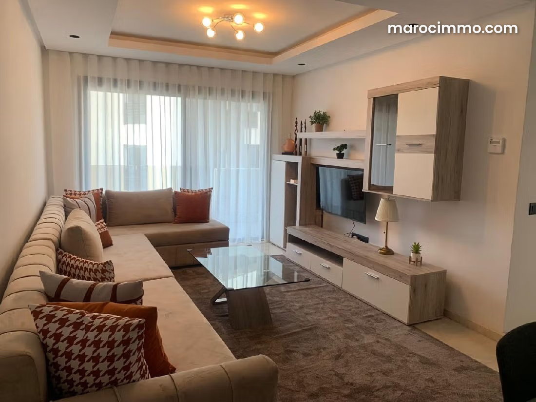 Furnished apartment with terrace in central Bouskoura — Bouskoura