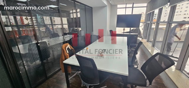 Plateau de bureau premium aménagé de 365 m a la location en plein bld Abdelmoumen — 5