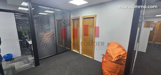 Plateau de bureau premium aménagé de 365 m a la location en plein bld Abdelmoumen — 3