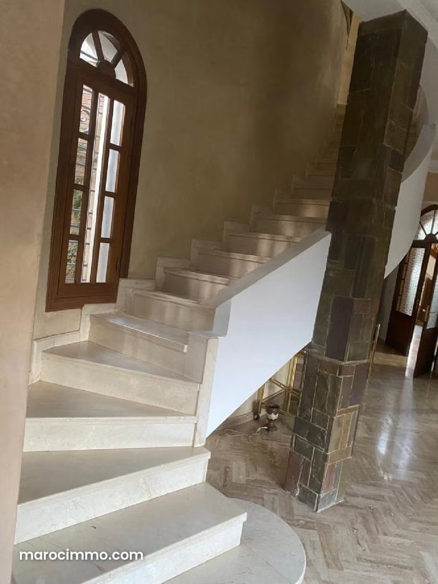 Magnifique villa de 18 ans à souissi — 3