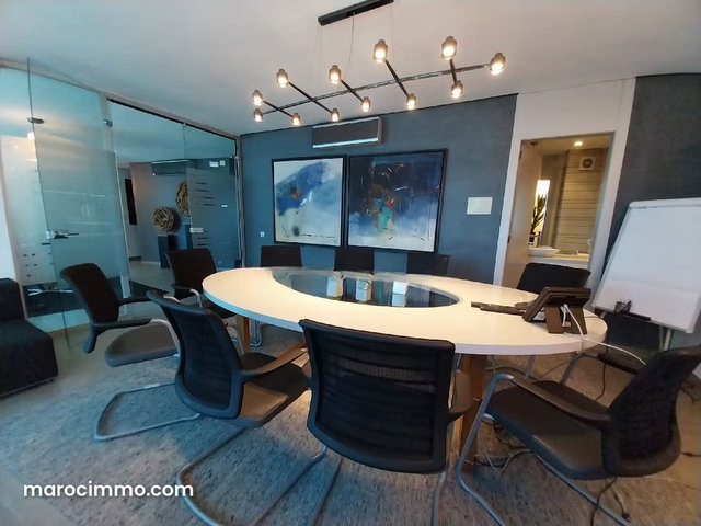 Bureau Prime 220 M² Aménagé Sur Boulevard D'Anfa — 2