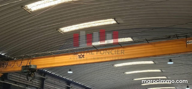 Hangar industriel de 1200 m2 au sol idéal pour activité de stockage a la location a ain sebaa accès autoroutier immédiat — 3