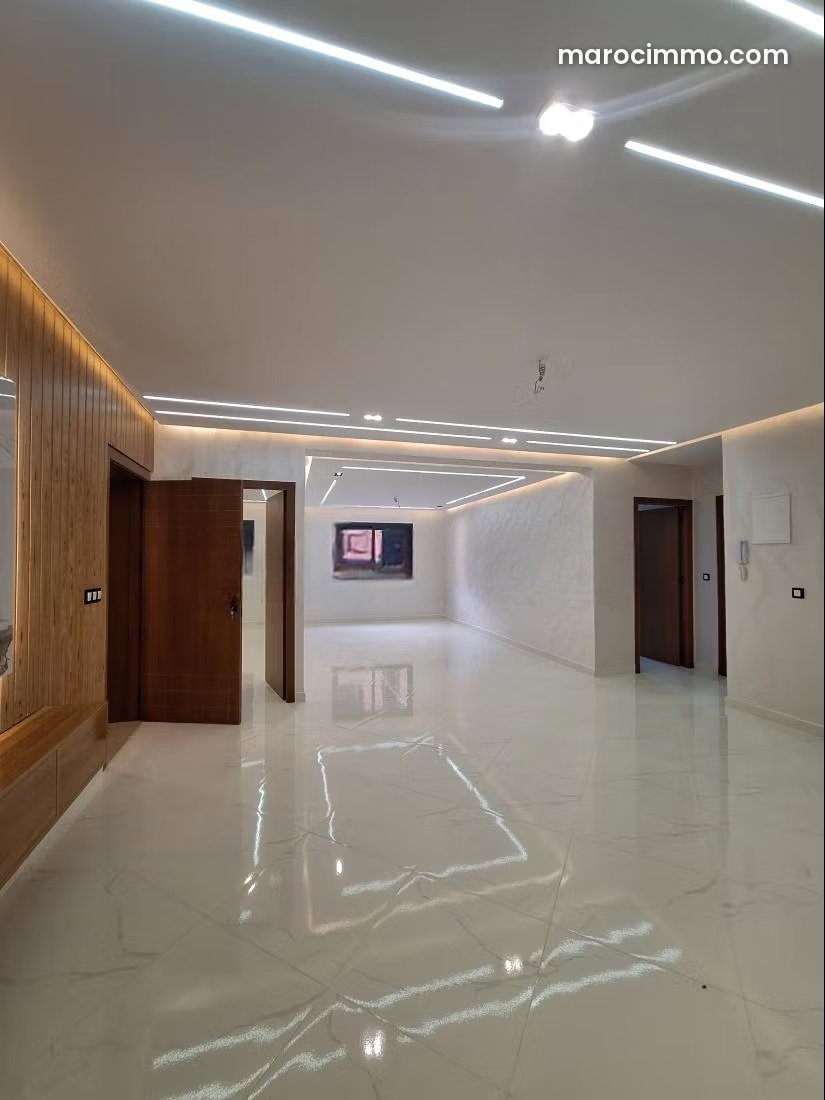 3-Bedroom Apartment with Terrace for Sale in Martil — Martil