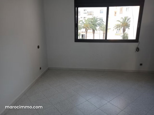 Bel appartement à louer situé à Hay riad Rabat — 4