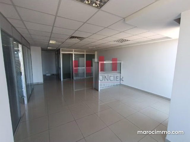 Office space of 100m2 for rent on Bd la corniche — 3