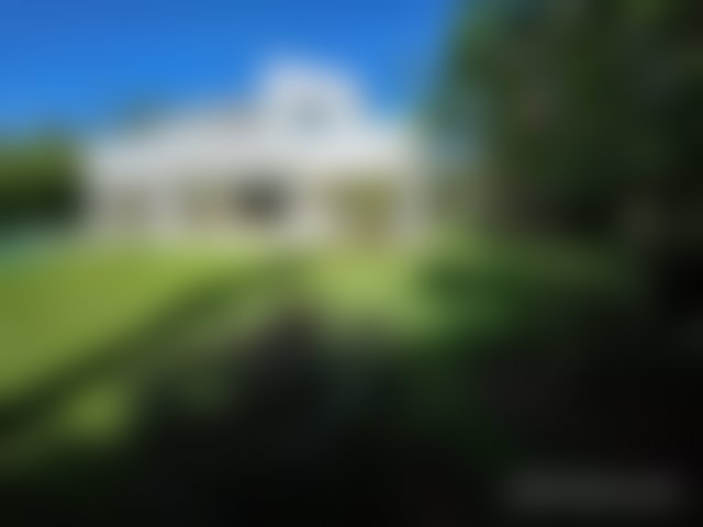 Villa 1200 m² avec piscine et jardin, Souissi, Rabat — 3