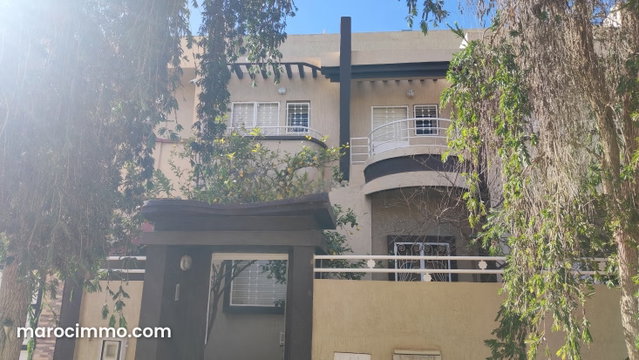 Charming villa for sale — 2