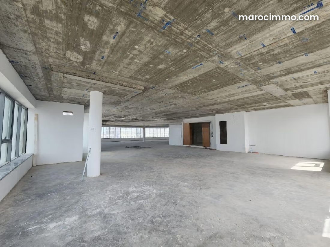 750 sq m office for sale, Casablanca Finance City — Casablanca