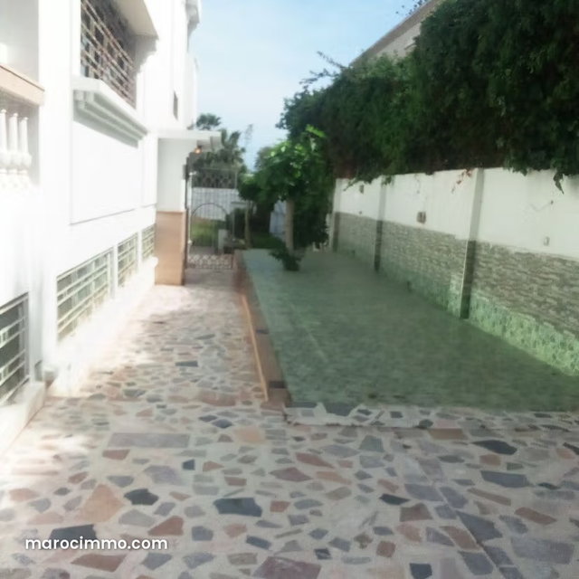 Opportunité villa terrain intéressant a démolir — 3