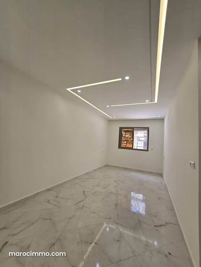 Appartement à l'achat à Martil. 1 Pièce. Meublé — 3