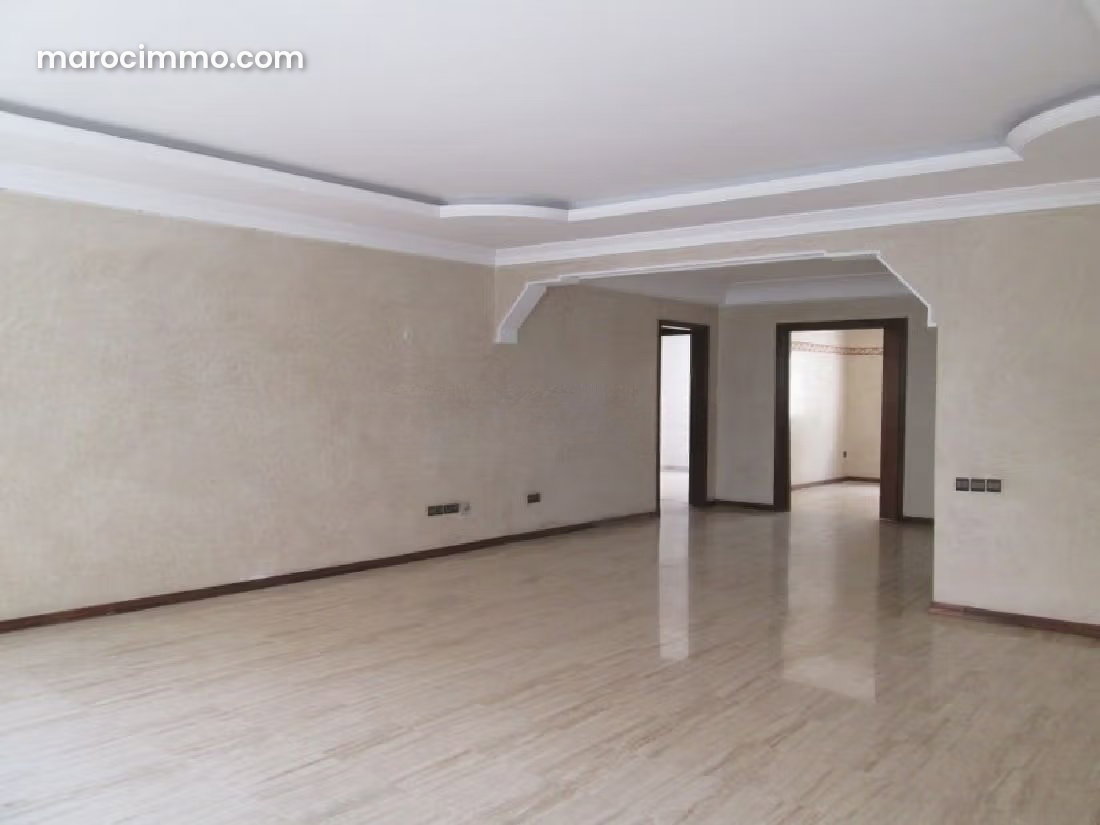 Furnished 150 m² Apartment for Rent in Casablanca’s Racine District — Casablanca