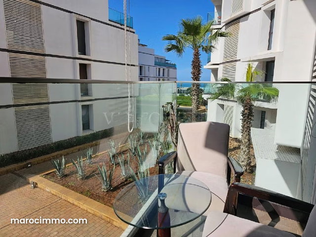 Location magnifique appartement meublé moderne avec balcon et vue mer à Anfa Place — 5