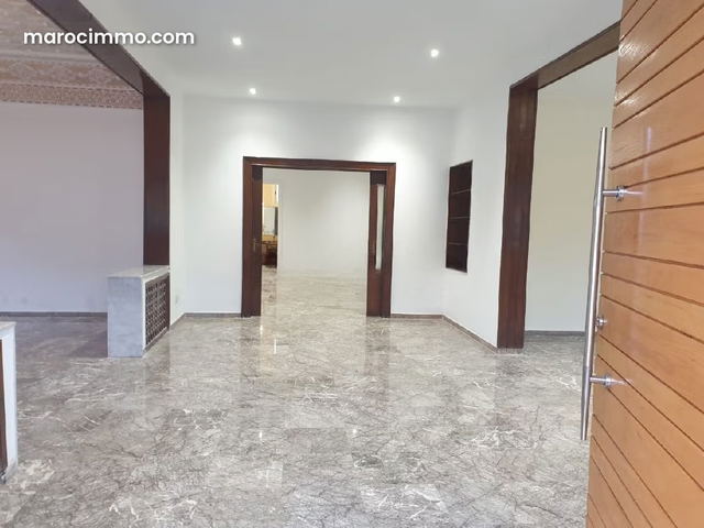 Villa a vendre 529 m² au quartier chantilly — الدار البيضاء