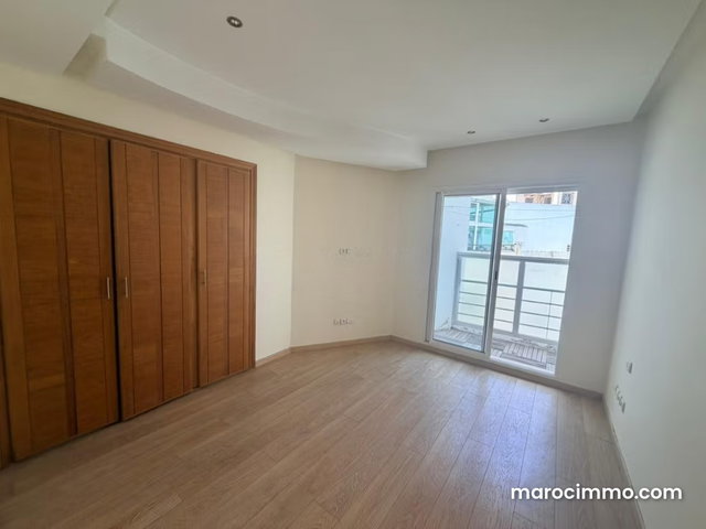 Bel appartement à louer, TRIANGLE DOR — 5