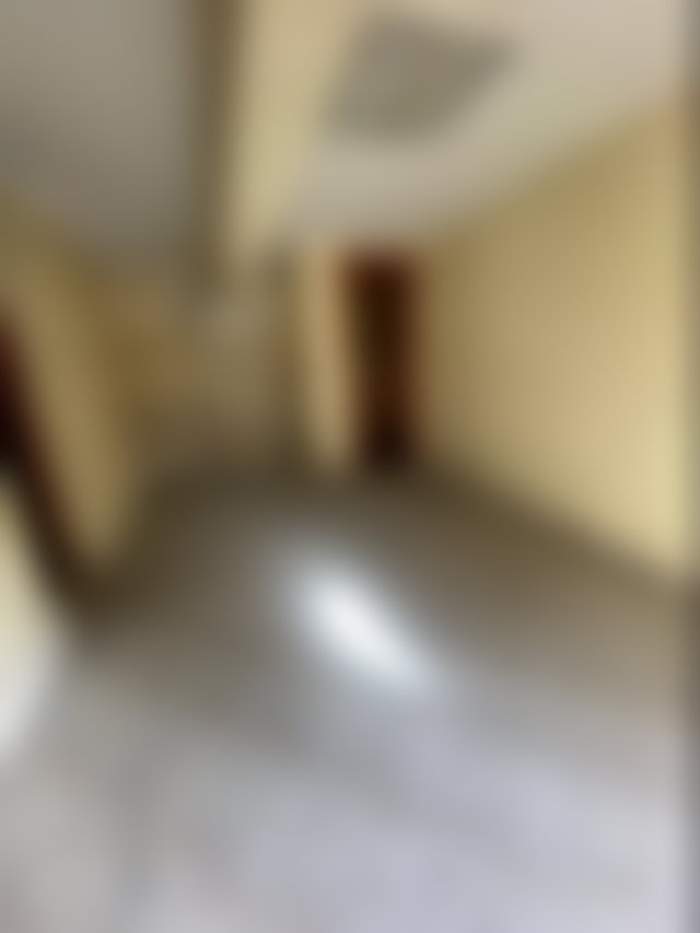 محل تجاري مشرق للبيع بحي المستشفيات بالدار البيضاء — 4