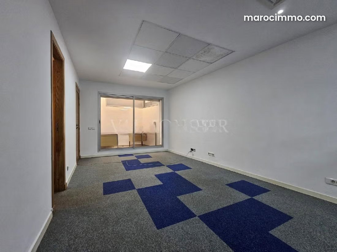 Office for rent in Racine, Casablanca, 134 sqm floor plate — Casablanca