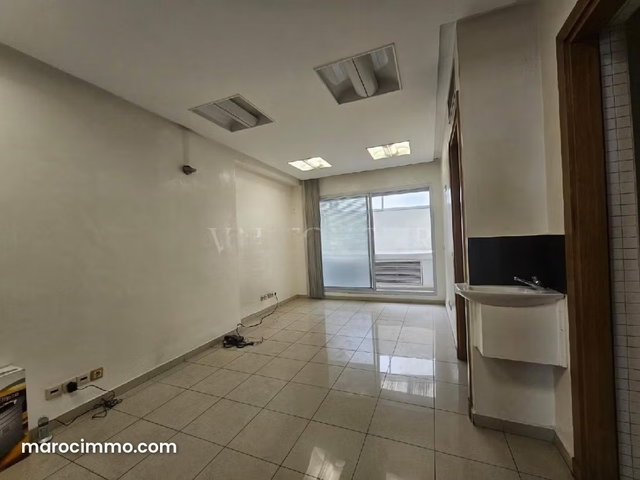 Location Plateau Bureau aménagé 100m2 proche boulevard Massira Khadra, Casablanca — 2