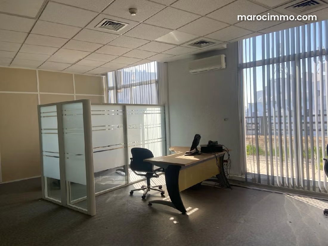 518 m² Office for Rent in Derb Omar, Casablanca – 5th Floor — Casablanca