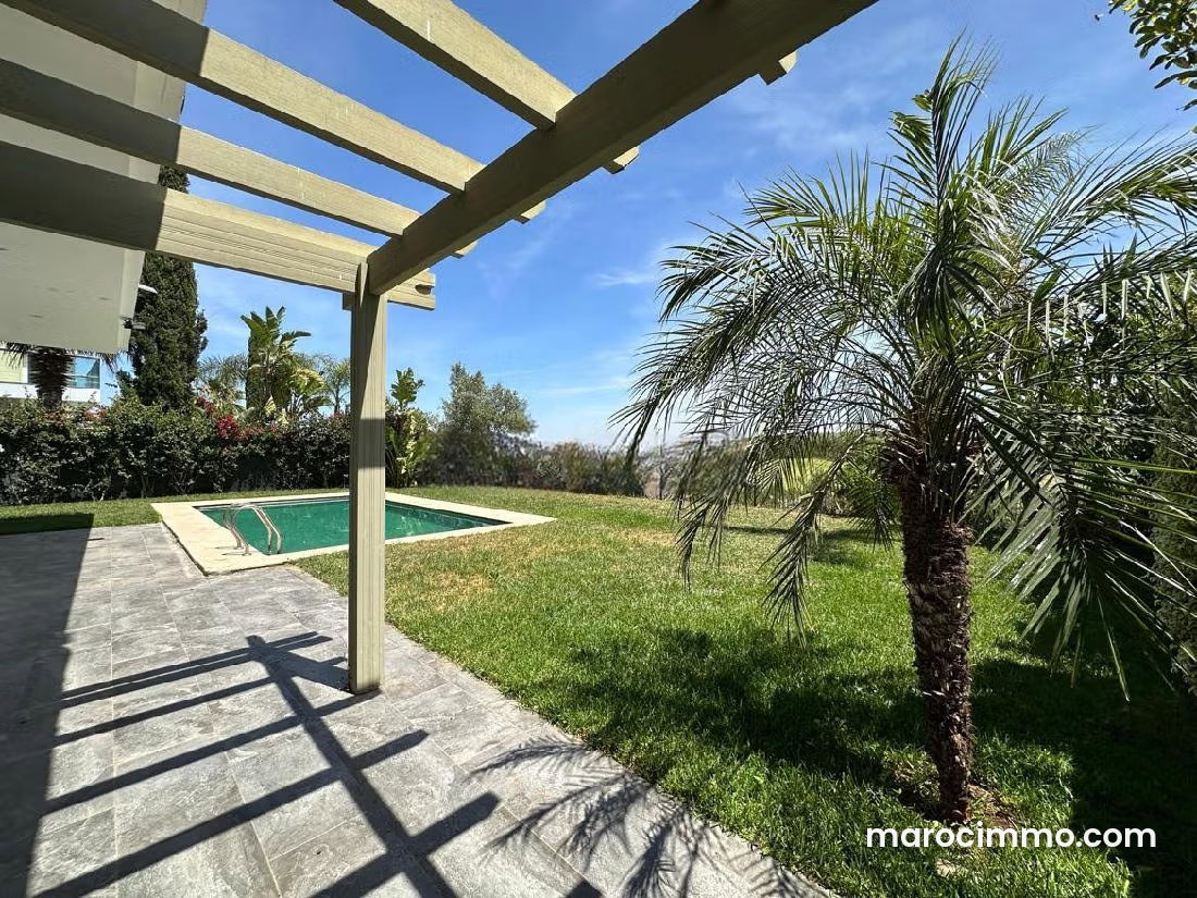 Villa 550 m² avec piscine, Ville Verte, Bouskoura — Bouskoura