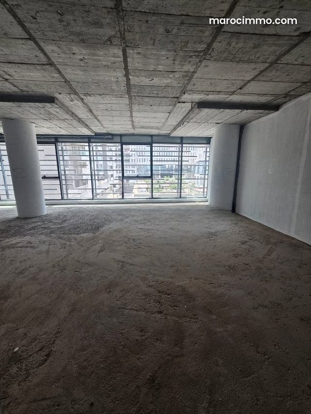 Bureau de 158 m2 disponible à la location à CFC — 5