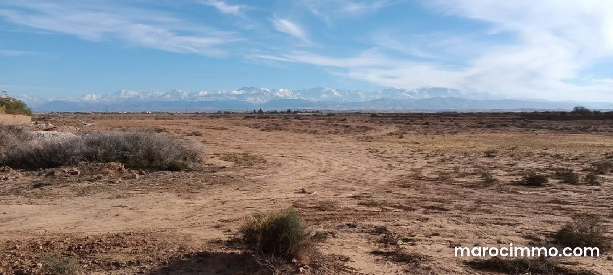 Terrain mlkiya de 2,2 hectares route amezmiz