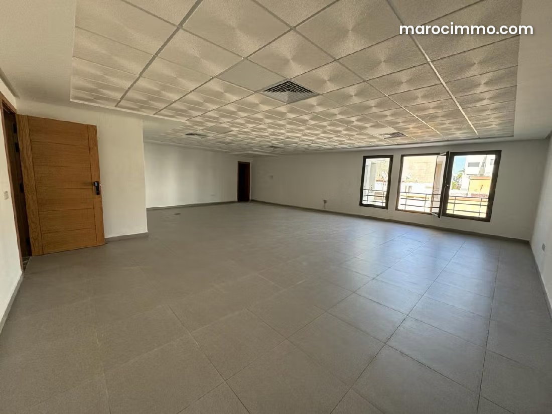 81 sqm Office in Oasis, Casablanca | Boulevard Ghandi, Premium Building — Casablanca
