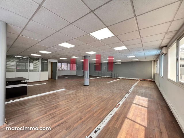 Plateau bureau de 220m2 à la location Gauthier immeuble pro — Casablanca