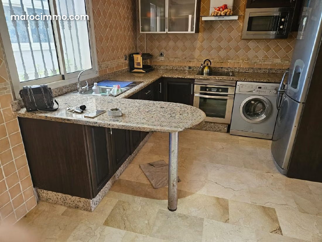 شقة مفروشة للكراء بحي توت لا فيل في دار بوعزة — دار بوعزة