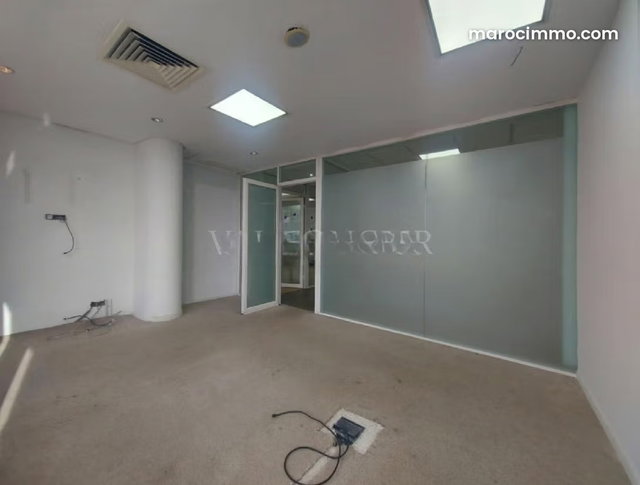 Location plateau bureau 158m2 Oasis, Casablanca — 2