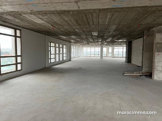 Office for Rent 265m² Gross CIL — 3