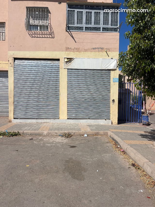 Commercial Property for Sale in Mhamid. 27 m² Surface. — Marrakesh