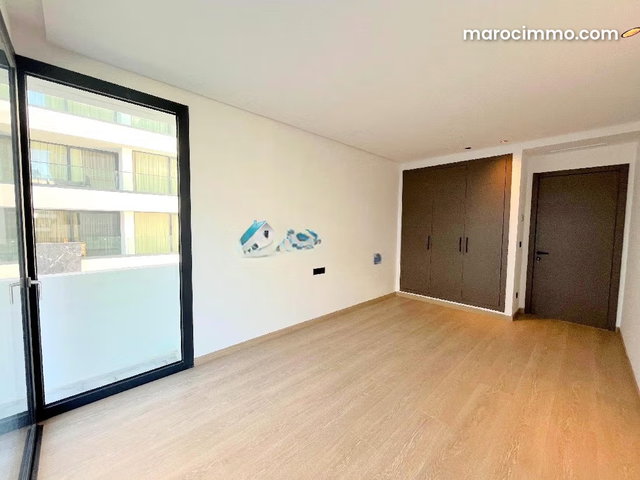 Superbe appartement à vendre à malabata dans un complexe avec piscine — 5