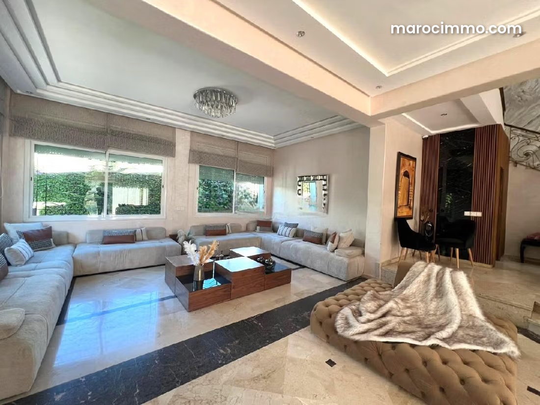 Villa 460 m² avec piscine, Sidi Maarouf, Casablanca — Casablanca