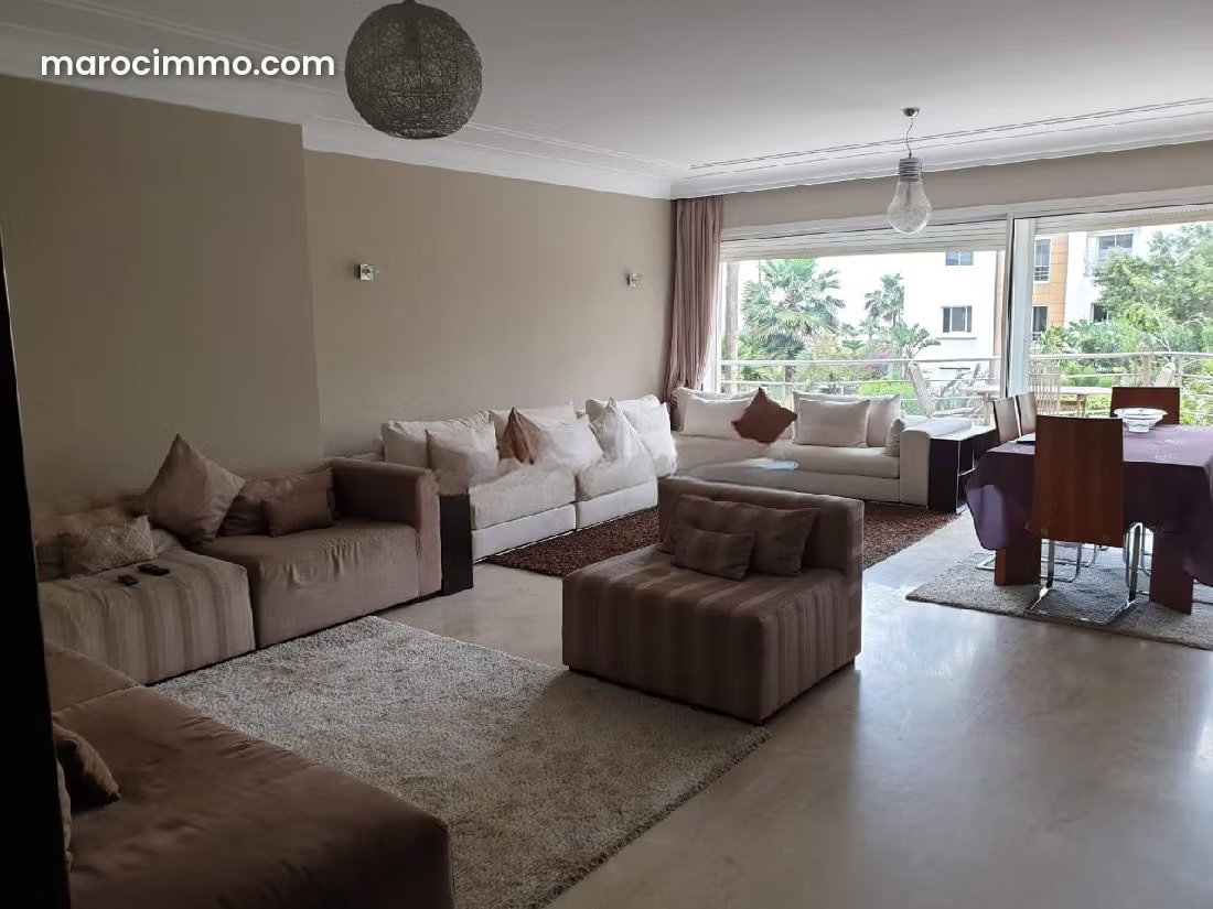 185 sqm Apartment with Sea Views, Aïn Diab, Casablanca — Casablanca