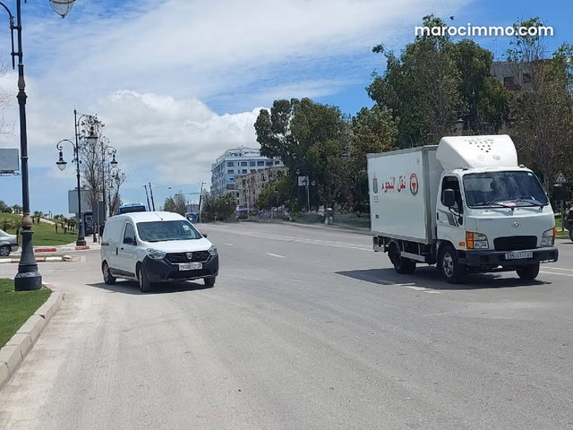 Terrain titre zone Showroom 7000 m2 Route de Rabat — 3