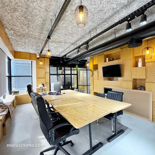 Bureau Premium à Louer — 3